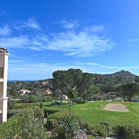 Village Cap Esterel - L'esquinade-62 By Interhome *