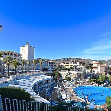Village Cap Esterel - L'esquinade-62 By Interhome *