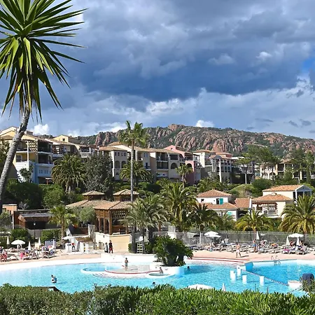 Village Cap Esterel - L'esquinade-62 By Interhome *