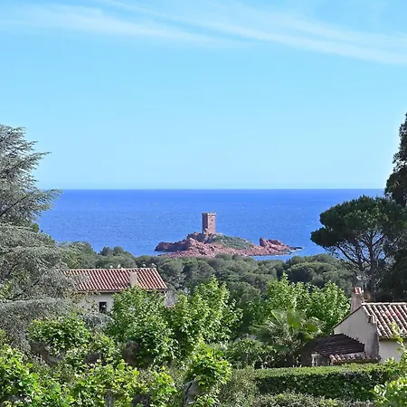 Village Cap Esterel - L'esquinade-62 By Interhome Apartment